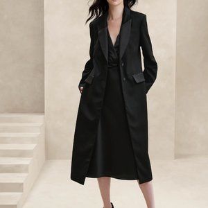 NEW  w/tags - TUXEDO TOPCOAT FULL LENGTH from Banana Republic Factory